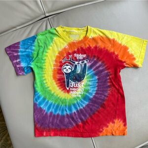 Rainforest Cafe boys tie dye short sleeve T shirt (size M for 8 years old)